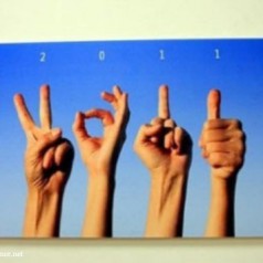 In Kyrgyzstan, commemorative banners will be removed from the middle finger